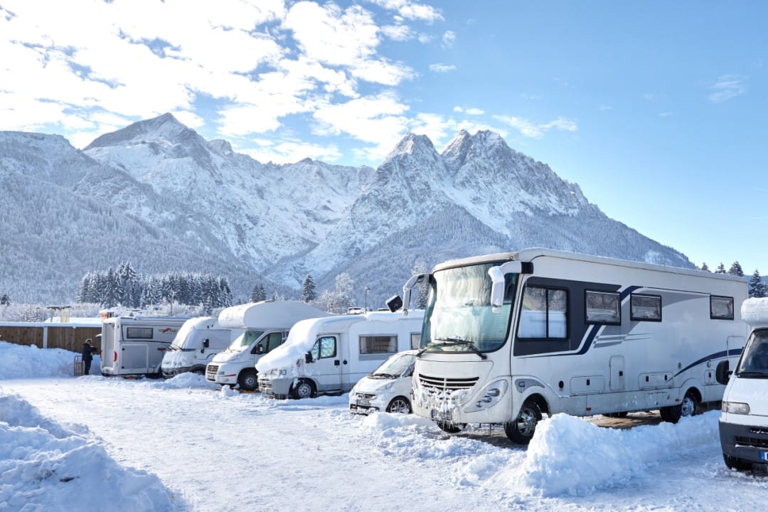 Zugspitze'de kış kampı
