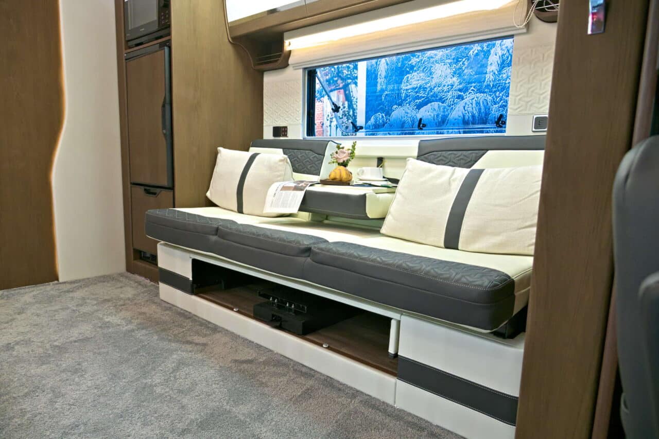 deddle rv carbonic liner sofa fach