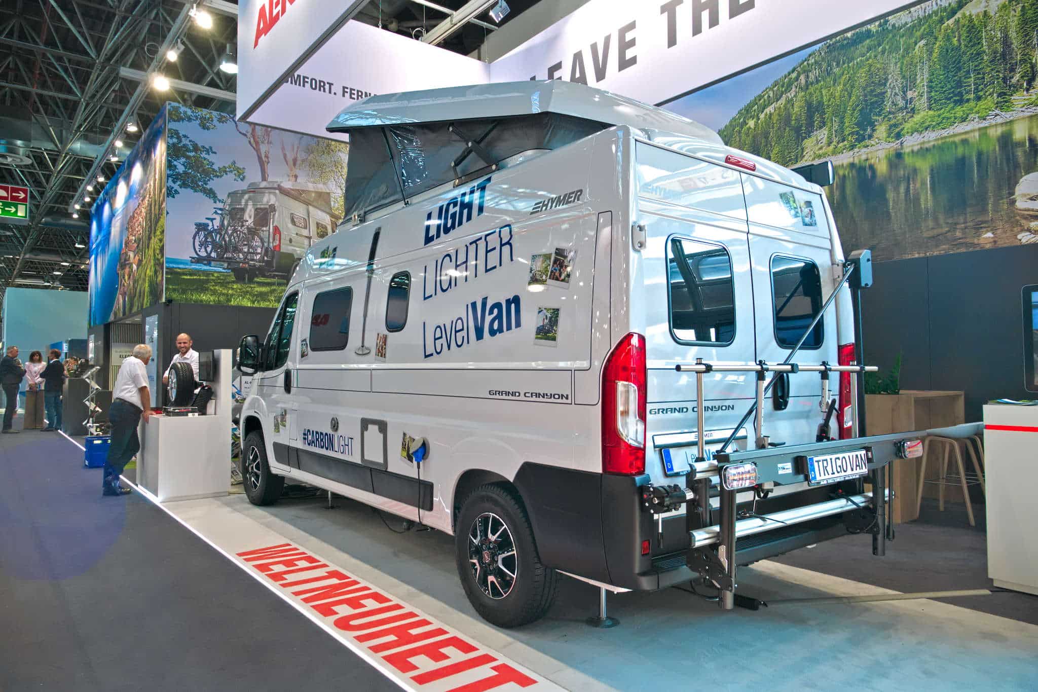 Yenilikler Karavan Salonu 2024: Özellikle panelvanlar için ilk hidrolik destek sistemi – AL-KO’dan LevelVan