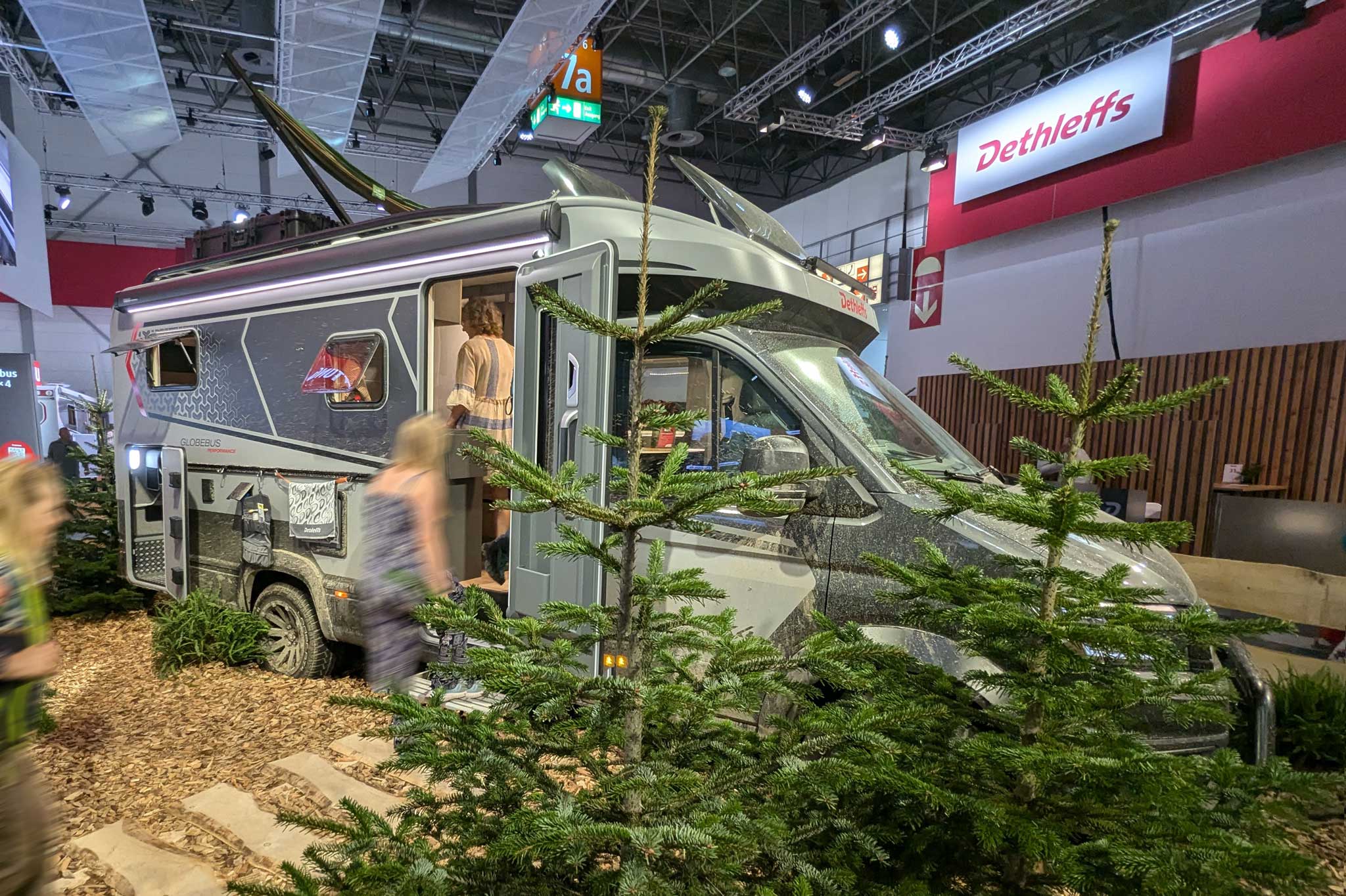 Dethleffs Globebus Performance 4×4 (2025): Dethleffs’ten ilk dört tekerlekten çekişli karavan