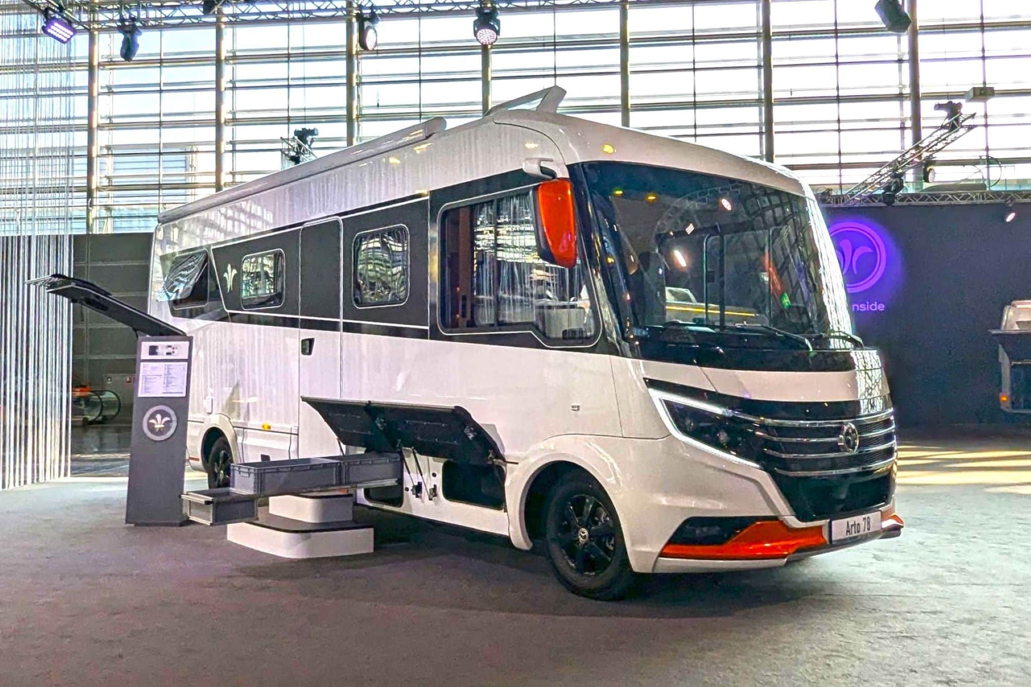 Yenilikler Karavan Salonu 2024: Niesmann+Bischoff Arto – Mercedes Sprinter temelli ilk yolcu gemisi