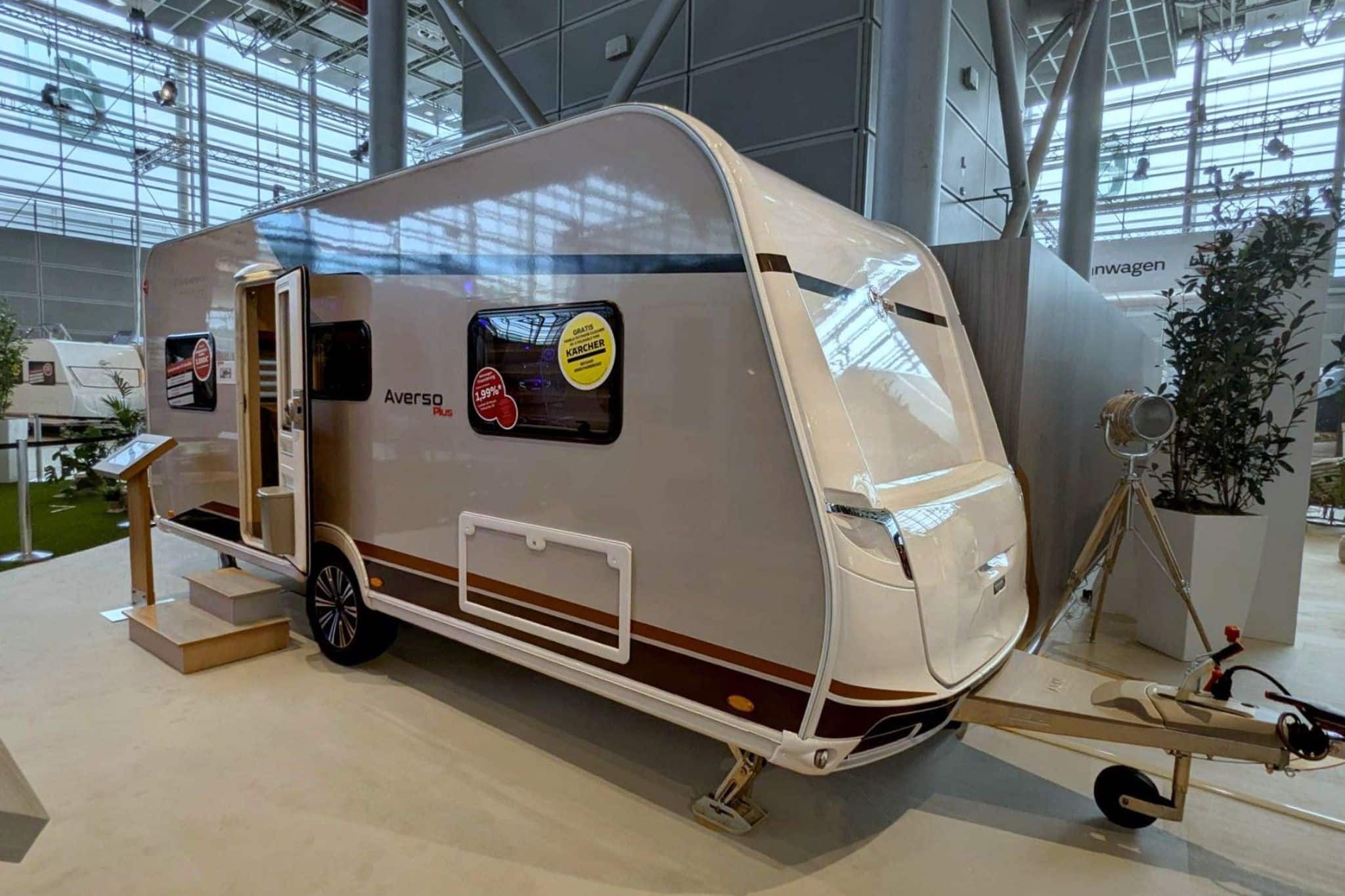 Bürstner Averso Plus 520 TL (2025) – 6 yatağa kadar kompakt karavan
