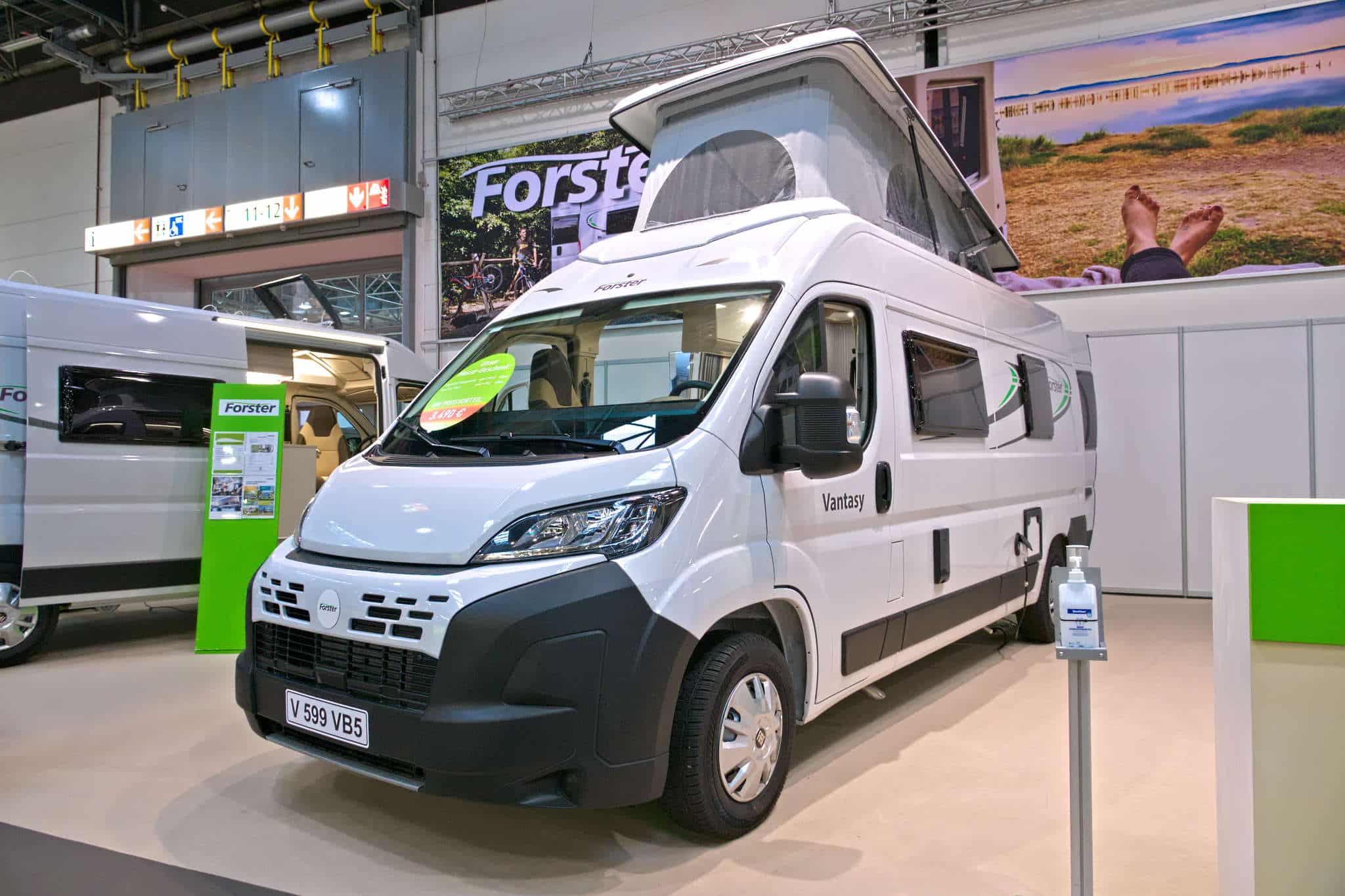 Forster Flip FV 599 VB5 (2025): Aile ile kamp gezileri için kompakt karavan