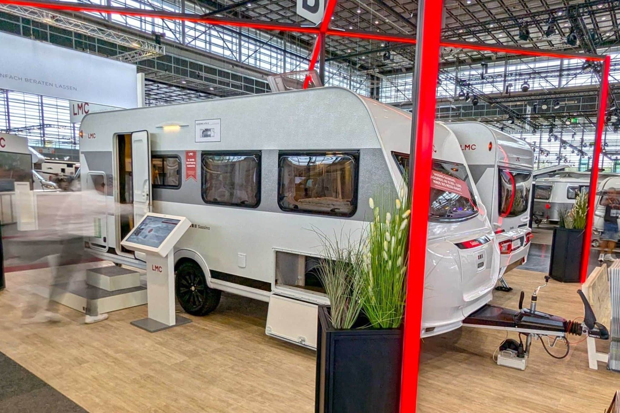 Innovations Caravan Salon 2024: LMC Sassino 470 K – geniş aileler için geniş karavan