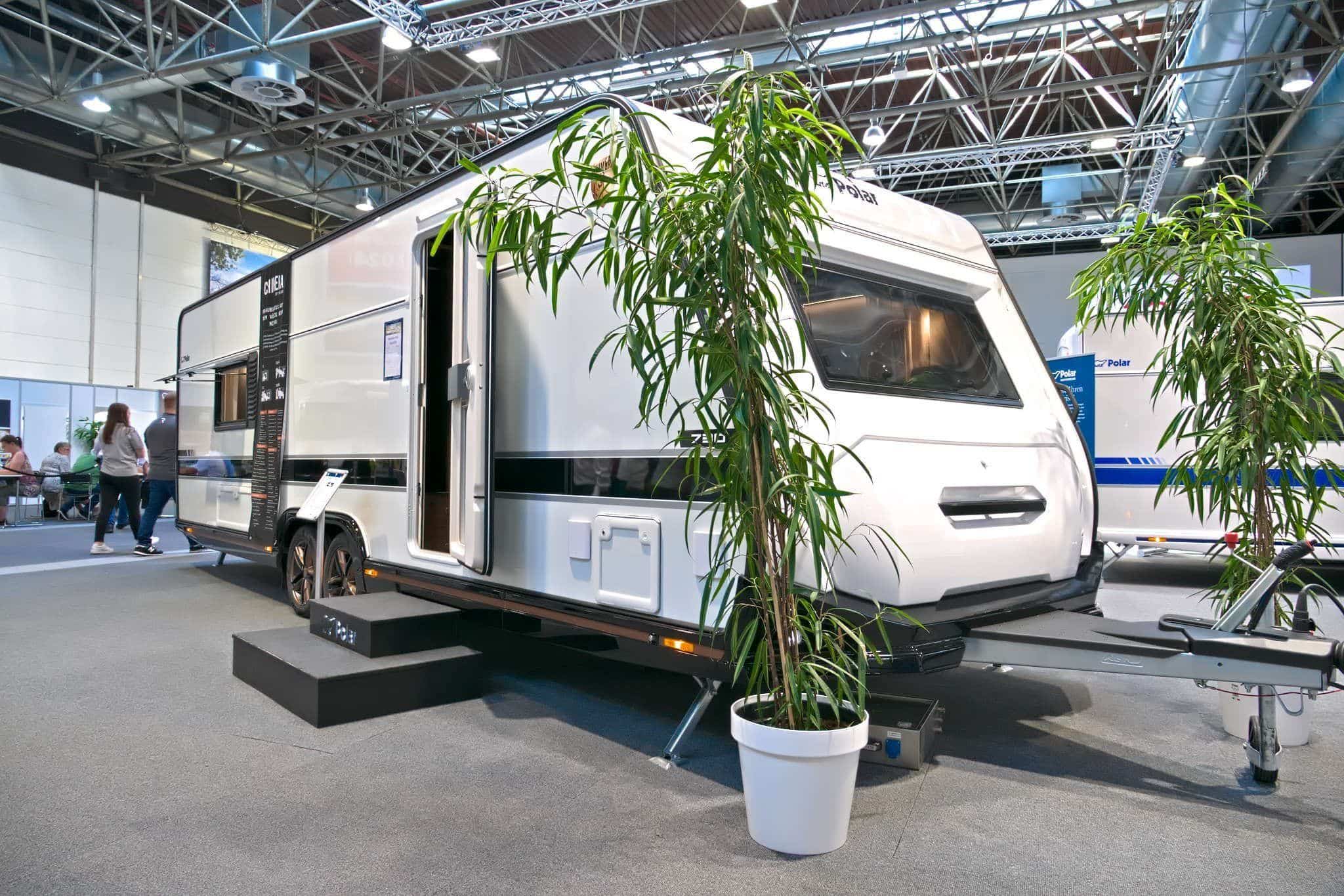 Polar Chimera 730 BSL – Lüks kampçılar için kışa uygun premium karavan